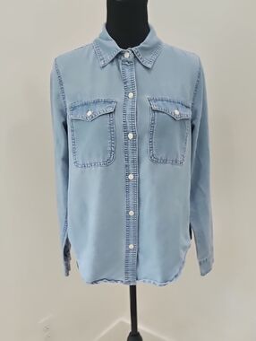 NEVER NOW Women's Light Blue Denim Button-Up Shirt. Size M